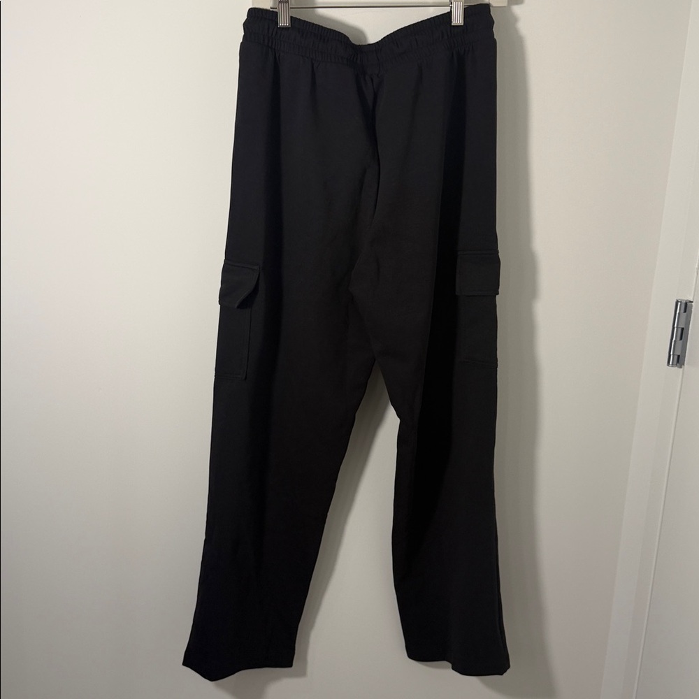 NWT Puma Men's Sport Pack Relaxed Fit Black Cargo Pants size medium - Picture 6 of 9